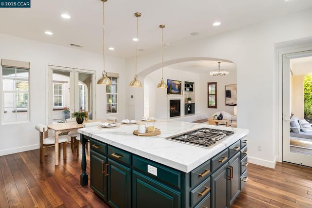 140 Angora Court, Danville, CA 94506
