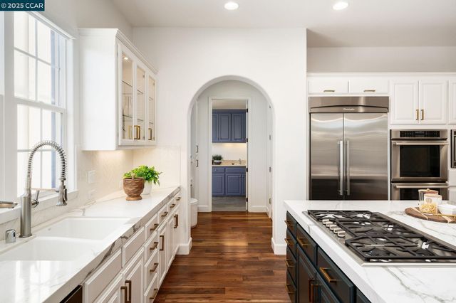 140 Angora Court, Danville, CA 94506