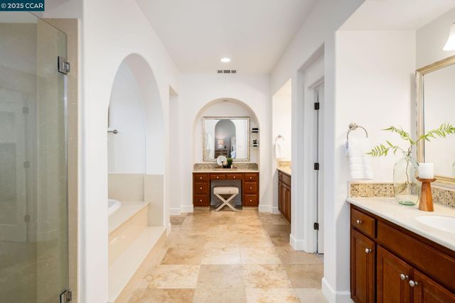 140 Angora Court, Danville, CA 94506