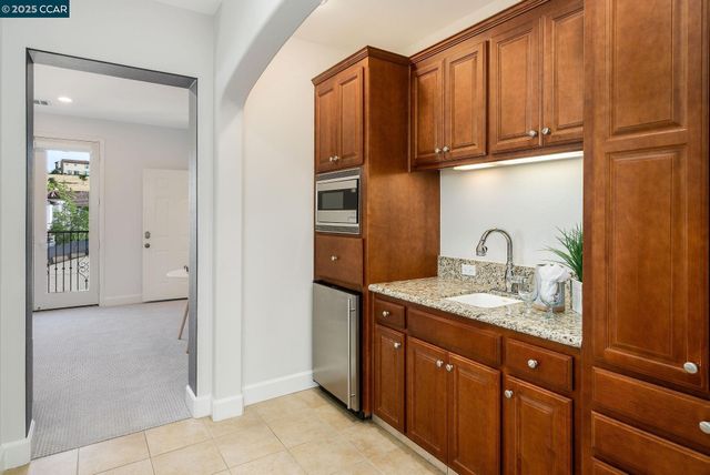 140 Angora Court, Danville, CA 94506