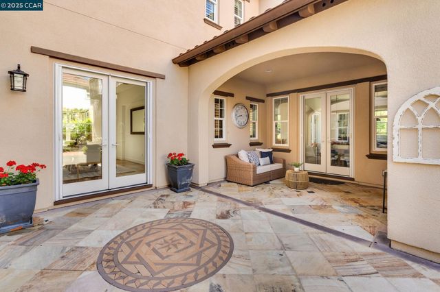 140 Angora Court, Danville, CA 94506