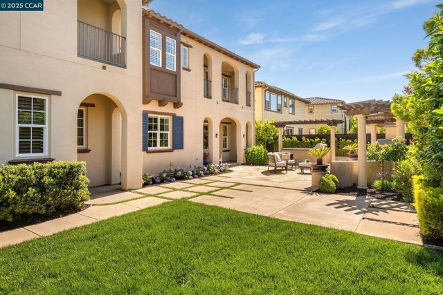 140 Angora Court, Danville, CA 94506
