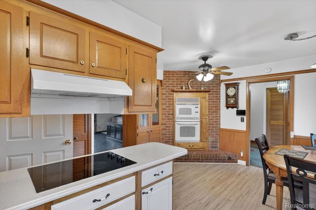 6225 Sierra Pass, Flint Charter Township, MI 48532