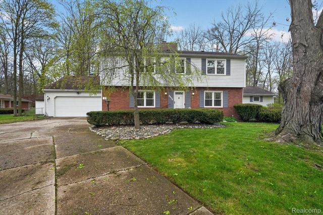 6225 Sierra Pass, Flint Charter Township, MI 48532