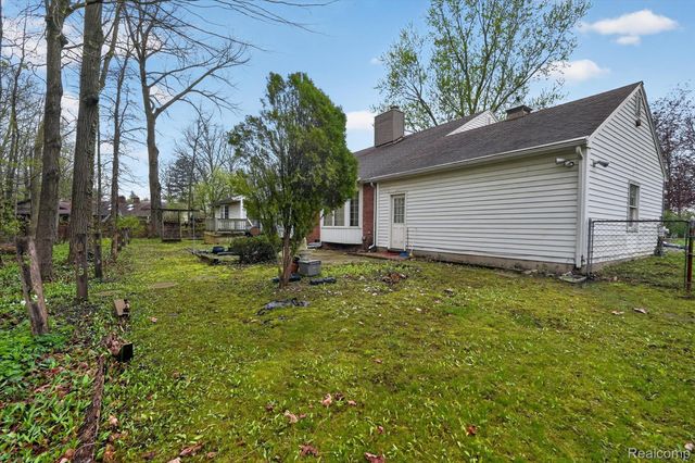 6225 Sierra Pass, Flint Charter Township, MI 48532