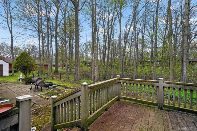 6225 Sierra Pass, Flint Charter Township, MI 48532