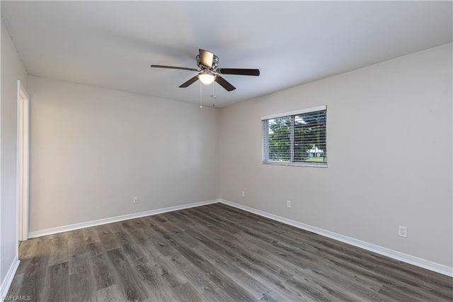 216 27th TER, Cape Coral, FL 33904