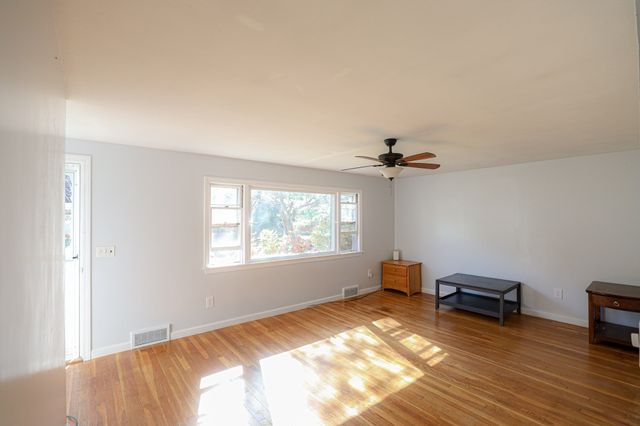 14 Janice Ave, Dracut, MA 01826
