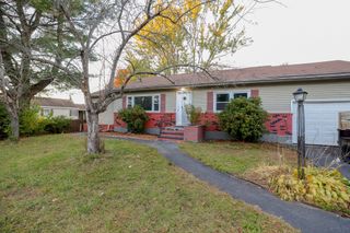 14 Janice Ave, Dracut, MA 01826