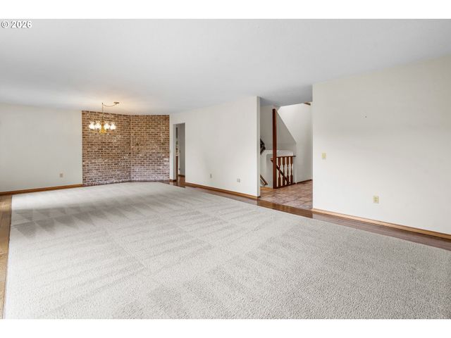 4161 HEAVENS Way S, Salem, OR 97302