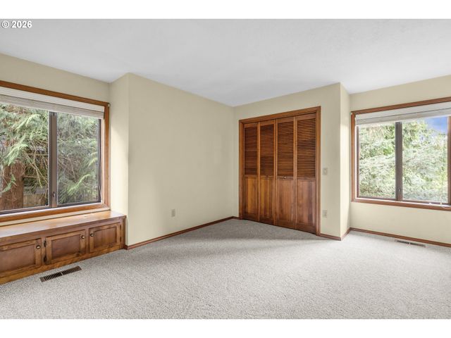 4161 HEAVENS Way S, Salem, OR 97302