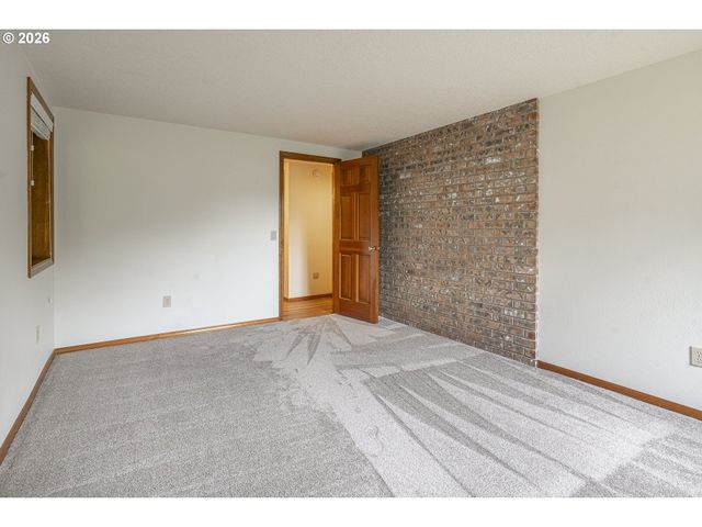 4161 HEAVENS Way S, Salem, OR 97302