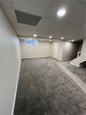 526 Foltz Dr, Penn Hills, PA 15147