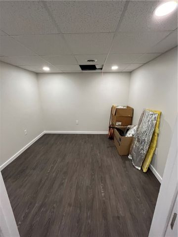 526 Foltz Dr, Penn Hills, PA 15147