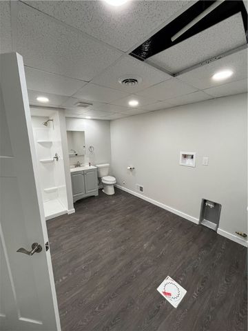 526 Foltz Dr, Penn Hills, PA 15147