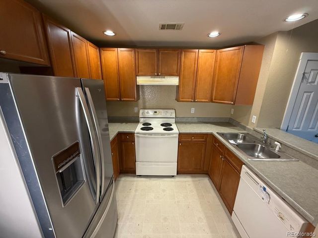 2678 Syracuse Street 106, Denver, CO 80238