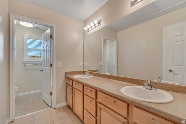 11569 S OAKMOND RD, South Jordan, UT 84009