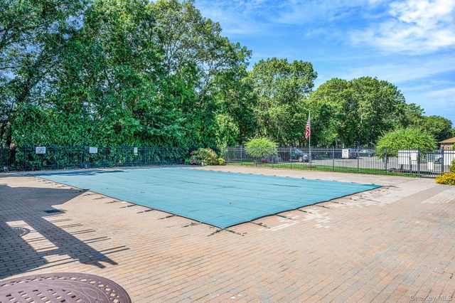 460 old town Road 19H, Port Jefferson Station, NY 11776