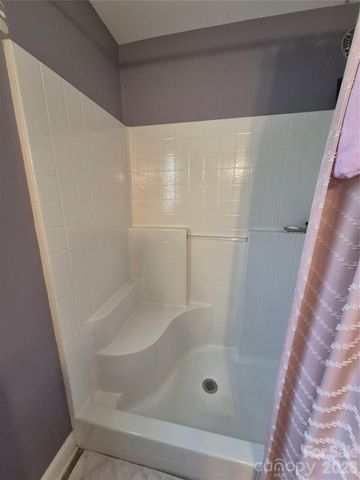 1637 Riverview Road, Lincolnton, NC 28092