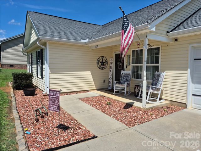 1637 Riverview Road, Lincolnton, NC 28092