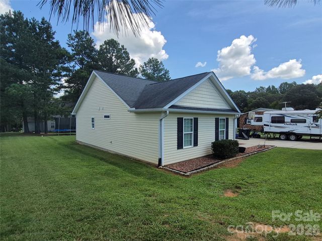 1637 Riverview Road, Lincolnton, NC 28092