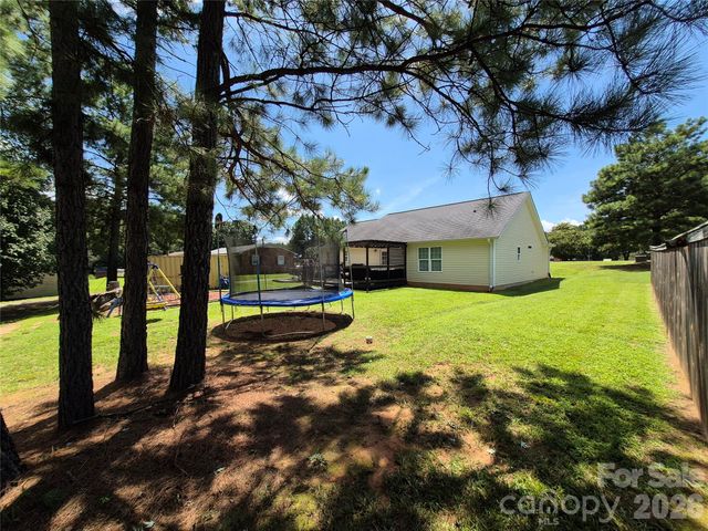 1637 Riverview Road, Lincolnton, NC 28092
