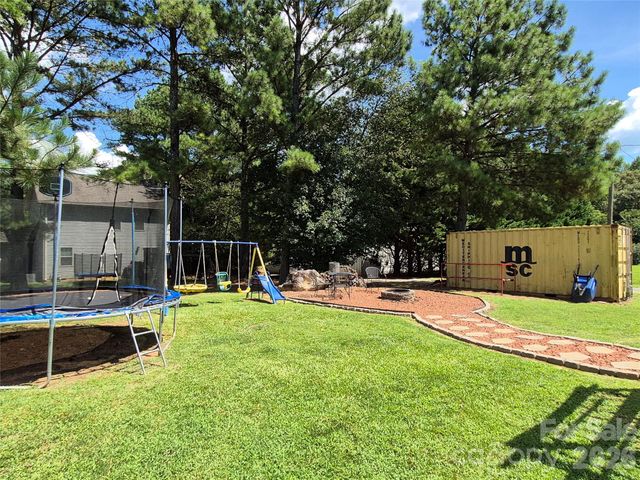 1637 Riverview Road, Lincolnton, NC 28092