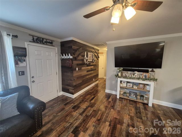1637 Riverview Road, Lincolnton, NC 28092