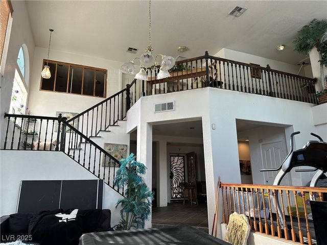 4408 North Pioneer Way, Las Vegas, NV 89129