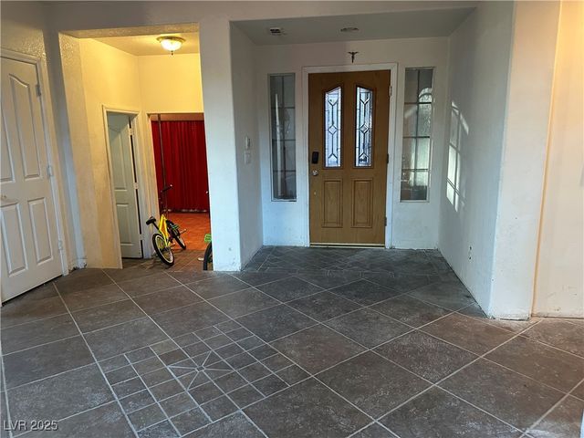 4408 North Pioneer Way, Las Vegas, NV 89129