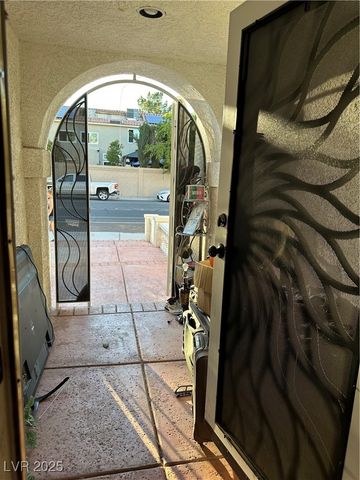 4408 North Pioneer Way, Las Vegas, NV 89129