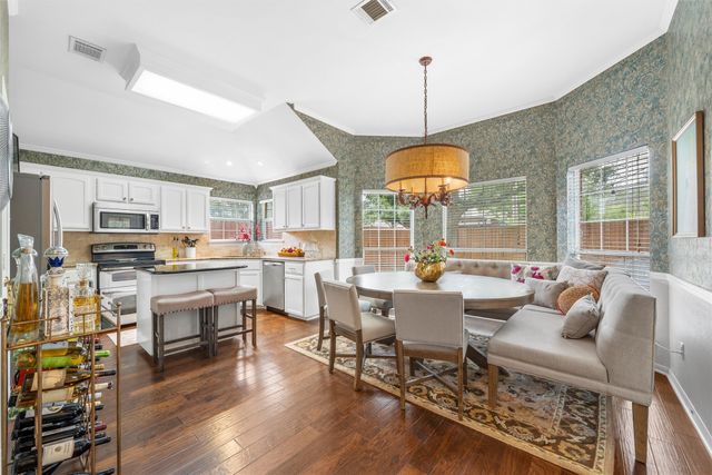 616 Durango Circle, Hewitt, TX 76643