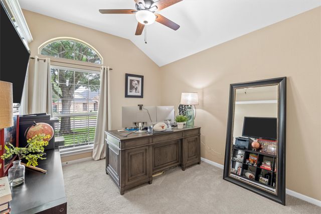 616 Durango Circle, Hewitt, TX 76643