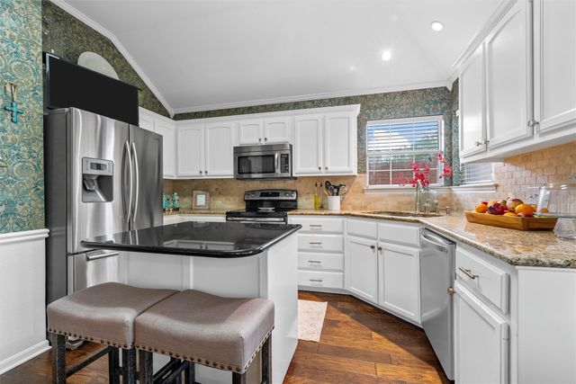 616 Durango Circle, Hewitt, TX 76643