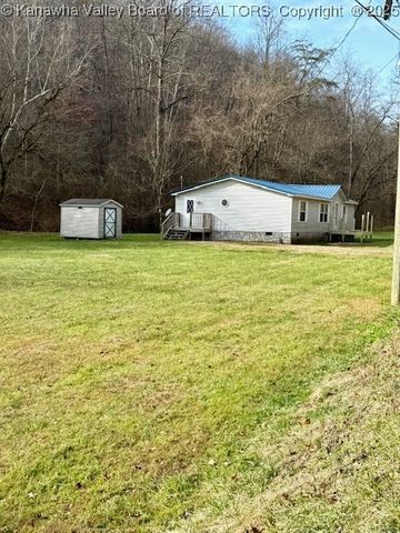 211 Maxine Drive, Charleston, WV 25312