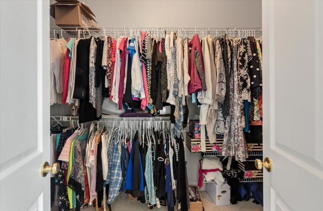 221 White Gables Drive, Summerville, SC 29483