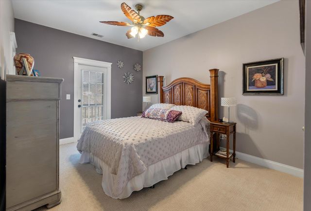 221 White Gables Drive, Summerville, SC 29483