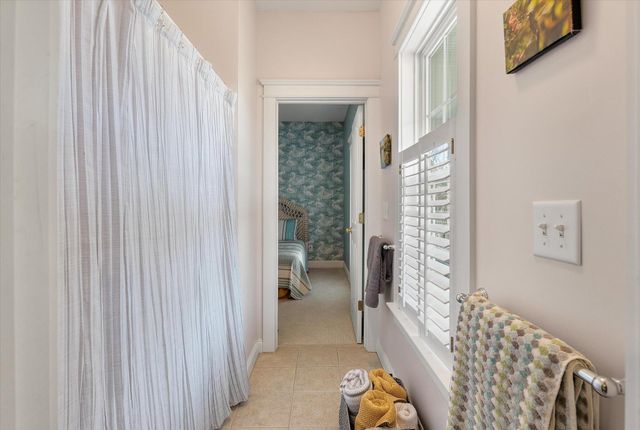 221 White Gables Drive, Summerville, SC 29483