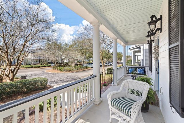 221 White Gables Drive, Summerville, SC 29483