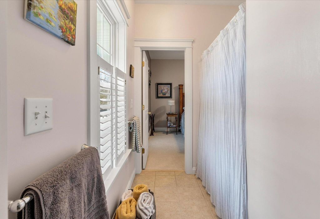 Image 35 of property listing at 221 White Gables Drive, Summerville, SC 29483