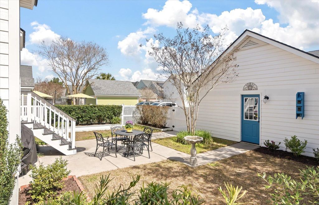 Image 45 of property listing at 221 White Gables Drive, Summerville, SC 29483