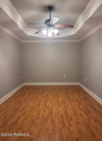 907 Gary Drive, Breaux Bridge, LA 70517