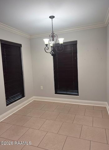 907 Gary Drive, Breaux Bridge, LA 70517