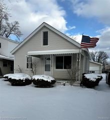 7286 Gilman Street, Westland, MI 48185