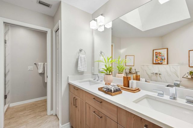 9821 SW 34TH ROAD, Gainesville, FL 32608