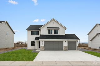 3813 E White Plains St, Nampa, ID 83686