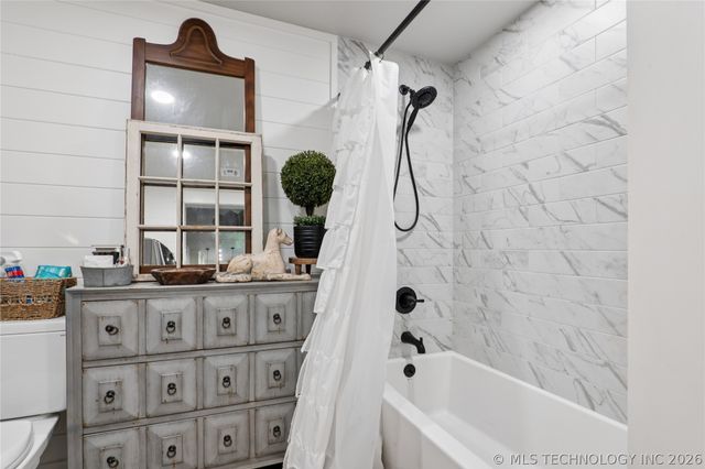 195 Cardell, Eufaula, OK 74432