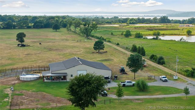 195 Cardell, Eufaula, OK 74432