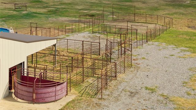 195 Cardell, Eufaula, OK 74432