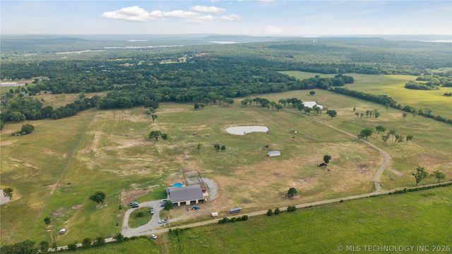 195 Cardell, Eufaula, OK 74432